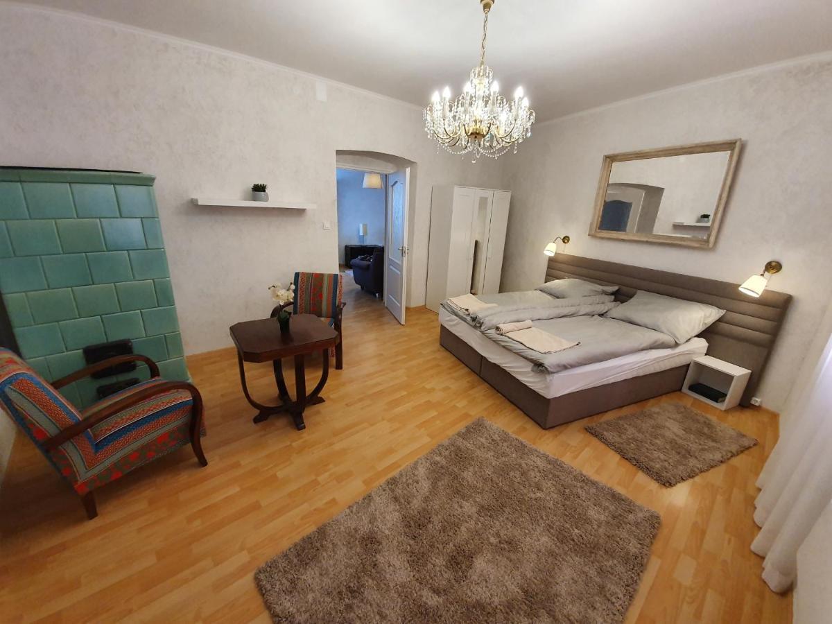 Corte Apartman Pápa Eksteriør bilde