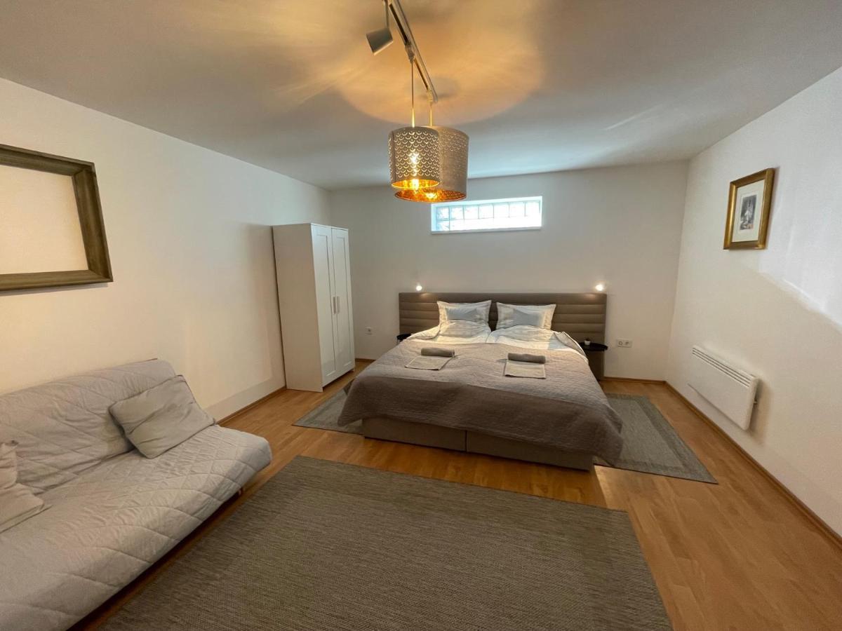 Corte Apartman Pápa Eksteriør bilde